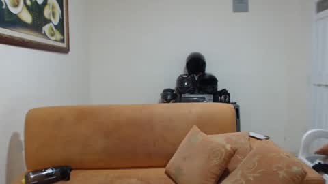 Snapshot of michelle_allen0104 chatting on 02.19.25 michelle_allen0104 online show from 02.19.25