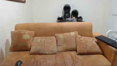 Snapshot of michelle_allen0104 chatting on 02.26.25 michelle_allen0104 online show from 02.26.25