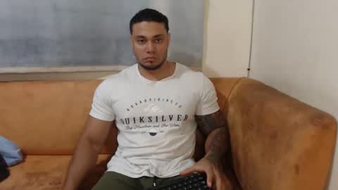 Snapshot of michelle_allen0104 chatting on 10.12.25 michelle_allen0104 online show from 10.12.25