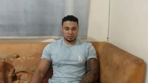 Snapshot of michelle_allen0104 chatting on 10.20.25 michelle_allen0104 online show from 10.20.25