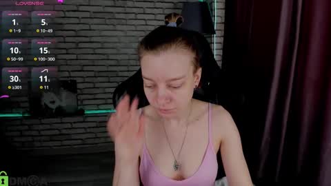 Snapshot of michelle_blond chatting on 01.09.26 michelle_blond online show from 01.09.26