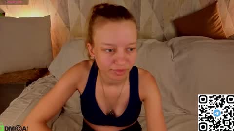 Snapshot of michelle_blond chatting on 06.11.26 michelle_blond online show from 06.11.26