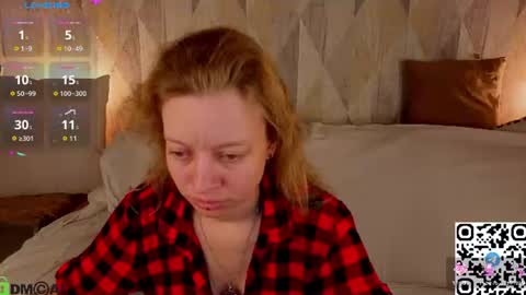 Snapshot of michelle_blond chatting on 06.16.26 michelle_blond online show from 06.16.26