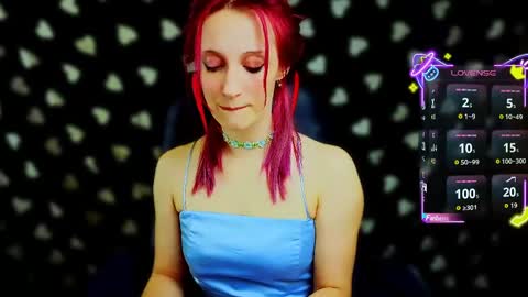 Snapshot of michelleevie chatting on 05.13.26 Agatha online show from 05.13.26