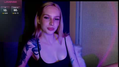 Snapshot of michellevelour chatting on 06.04.26 Michelle online show from 06.04.26
