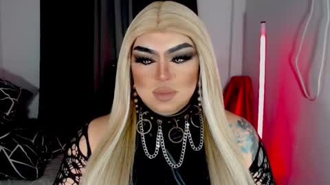 Michelle online show from 12.01.25