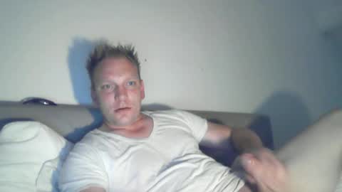 mickkxl online show from 07.06.26