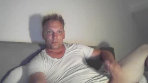 mickkxl online show from 08.04.26