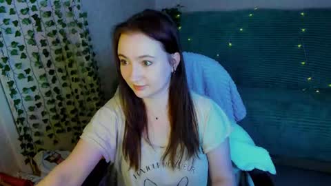 Snapshot of mickywood chatting on 06.29.26 Micky online show from 06.29.26