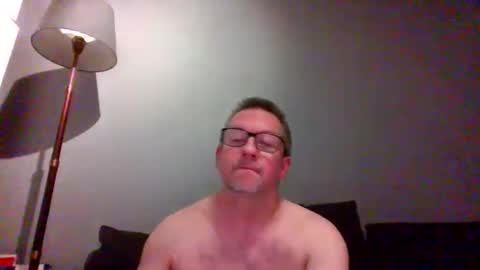 Snapshot of middleton2021 chatting on 12.01.24 middleton2021 online show from 12.01.24