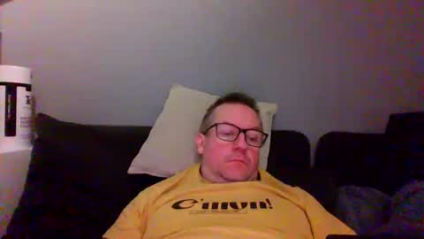 Snapshot of middleton2021 chatting on 01.04.25 middleton2021 online show from 01.04.25