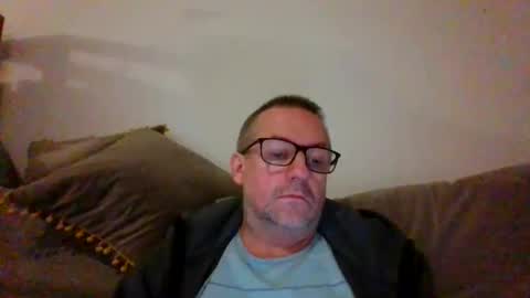 Snapshot of middleton2021 chatting on 02.02.25 middleton2021 online show from 02.02.25