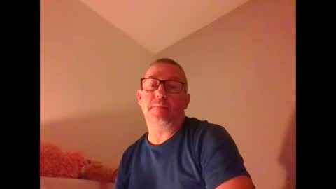 Snapshot of middleton2021 chatting on 09.21.25 middleton2021 online show from 09.21.25