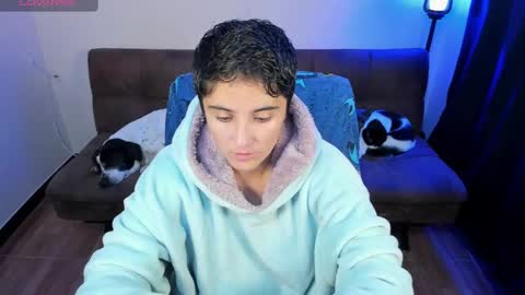 Blue online show from 01.23.25