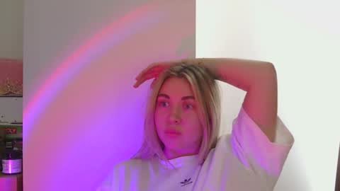 Midnight lace1 online show from 02.28.26