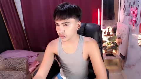 Snapshot of midnightkiller_ chatting on 12.01.25 Kitty online show from 12.01.25