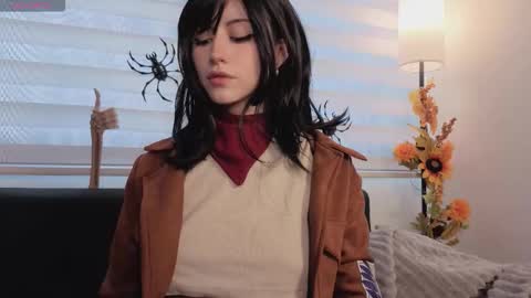 midori__san online show from 10.28.25