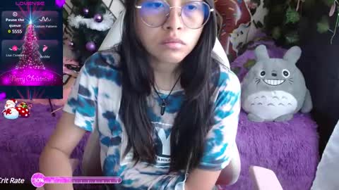 Midori 7u7 online show from 12.12.24