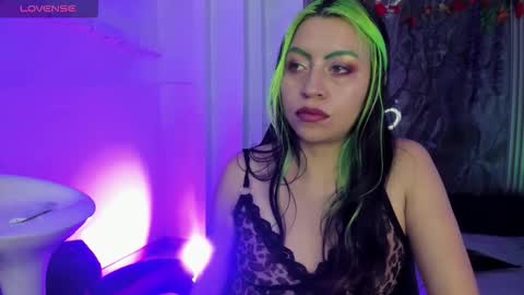 midory_ online show from 10.12.25