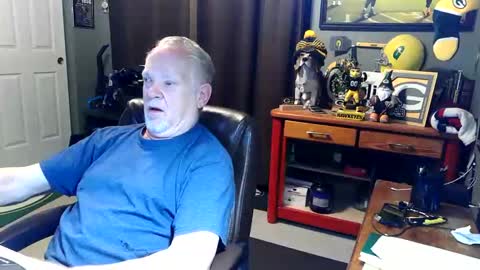 Snapshot of midwestdad09 chatting on 05.18.26 midwestdad09 online show from 05.18.26