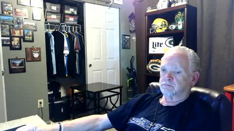 Snapshot of midwestdad09 chatting on 07.20.26 midwestdad09 online show from 07.20.26