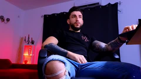 MightyAaron online show from 12.03.25