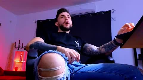 MightyAaron online show from 01.19.26