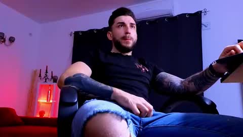 MightyAaron online show from 02.01.26