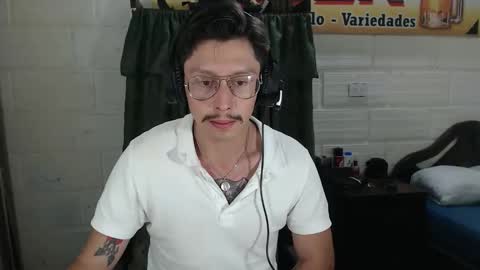 Snapshot of miguel__98 chatting on 03.27.26 Miguel Independent Model online show from 03.27.26