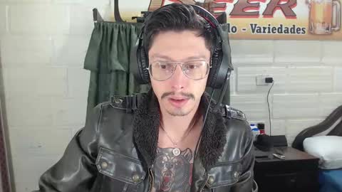 Snapshot of miguel__98 chatting on 04.17.26 Miguel Independent Model online show from 04.17.26