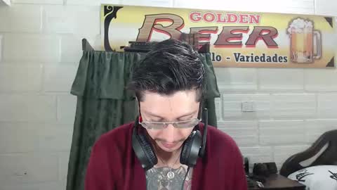 Snapshot of miguel__98 chatting on 04.30.26 Miguel Independent Model online show from 04.30.26
