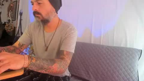 Snapshot of miguel_angeel_ chatting on 06.10.26 Miguel Angel online show from 06.10.26