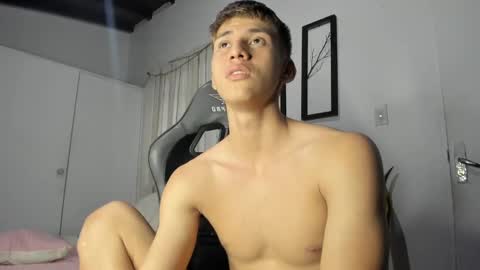 Miguel Hernandez online show from 01.29.25