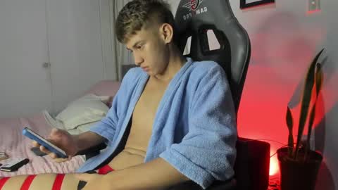 Miguel Hernandez online show from 01.31.25