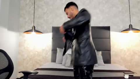 miguelsanfrancisco online show from 11.08.25