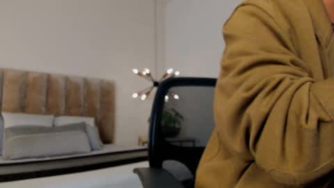 miguelsanfrancisco online show from 12.05.25