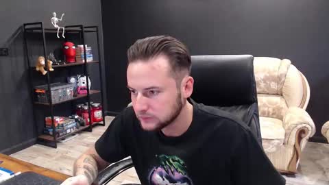 Misha Winchester online show from 10.10.25