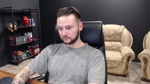 Misha Winchester online show from 12.18.25