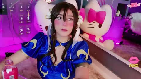 Snapshot of miia__baker chatting on 04.15.26 online show from 04.15.26