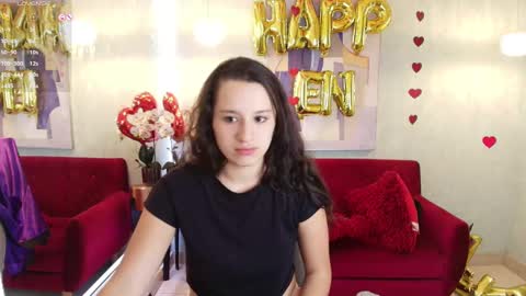 Snapshot of miia_bela chatting on 02.14.25 Miia online show from 02.14.25