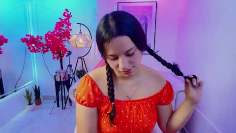 Snapshot of miia_bela chatting on 01.09.26 Miia online show from 01.09.26