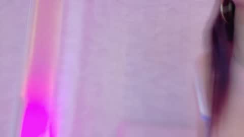 Mia online show from 09.23.25