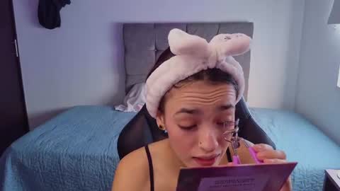 Snapshot of miia_bratz chatting on 06.20.26 miia_bratz online show from 06.20.26