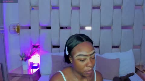 Miia Schwarz  online show from 02.19.26