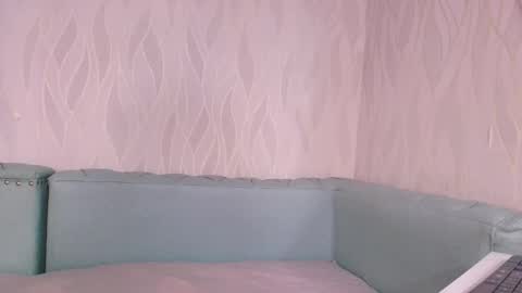 miia scoott  online show from 10.07.25