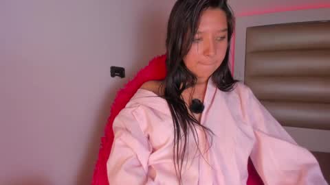 Mia online show from 04.09.26