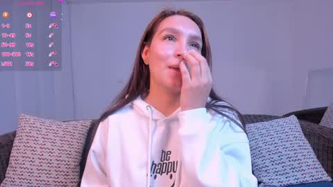 Miia 3 online show from 02.04.25