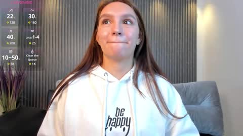 Miia 3 online show from 03.03.25