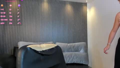 Miia 3 online show from 03.03.25