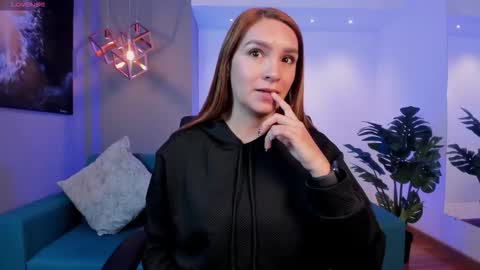 Miia 3 online show from 02.10.26